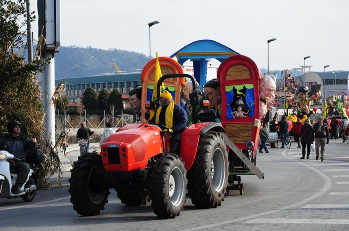 Ingrandisci la foto